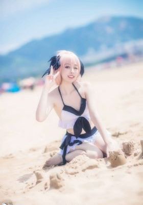 偷窥孔