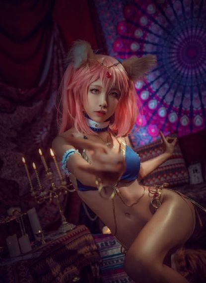 云韵师徒娇喘雪臀欲求乳罩玉腿