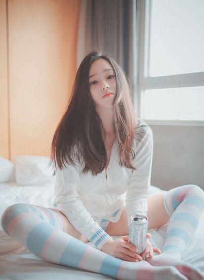 姐姐的朋友vs弟弟的朋友