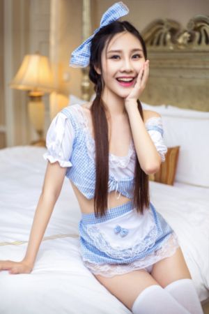 肉体公尝中文字幕第三部
