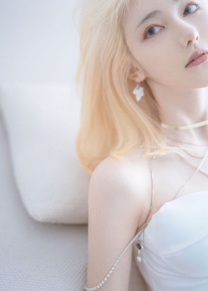 新任女教师20