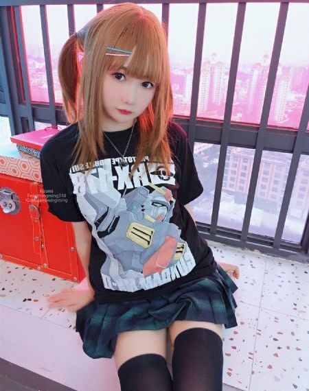 大内密探007
