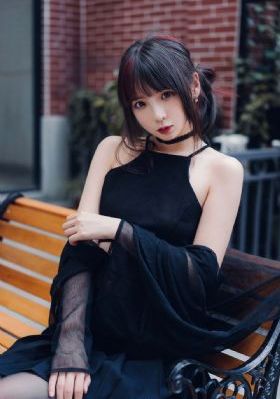 女教师玩具化