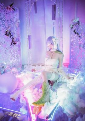 哭泣少女