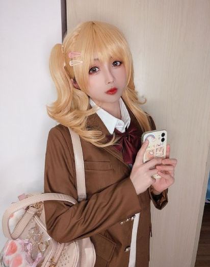 年轻的护士